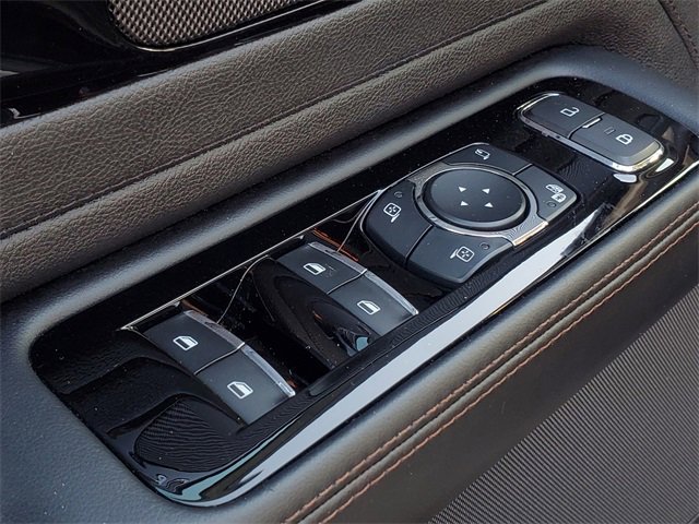 Used 2023 Lincoln Aviator Reserve w/ Equipment Group 201A image 9