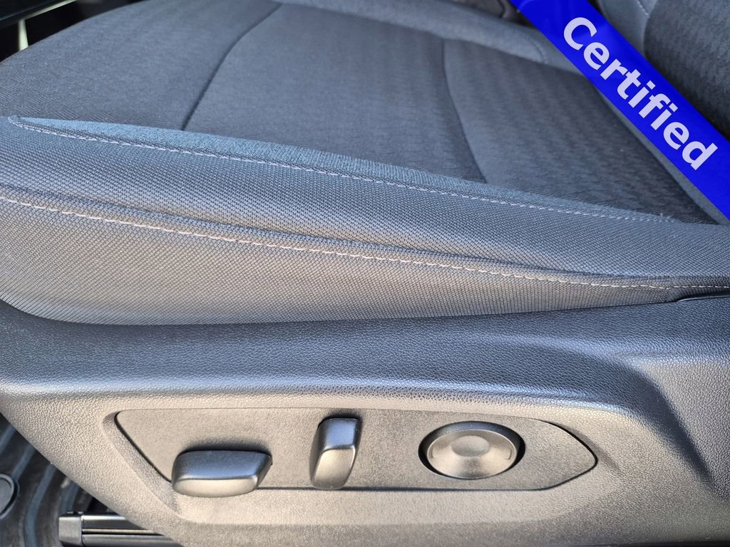 Certified 2025 Chevrolet Silverado 1500 Custom image 17