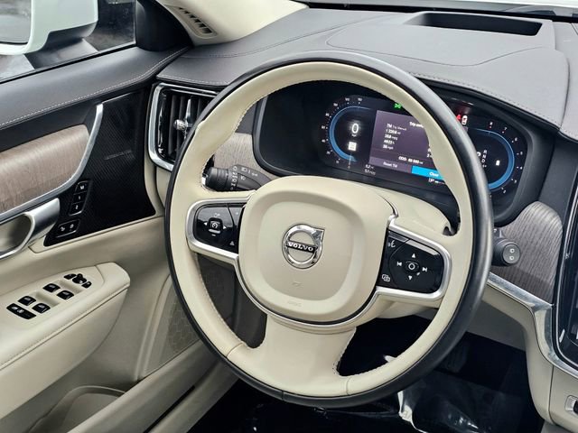 Used 2023 Volvo V90 B6 Cross Country Ultimate image 31