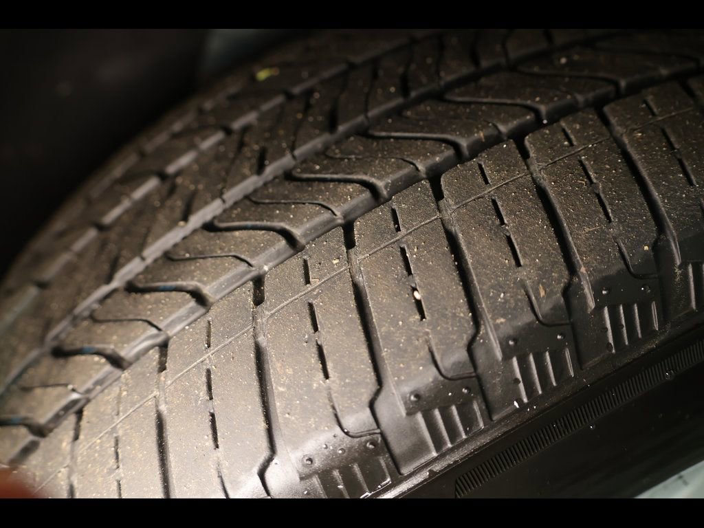 Used 2024 Chevrolet Equinox LT w/ LPO, Floor Liner Package image 22