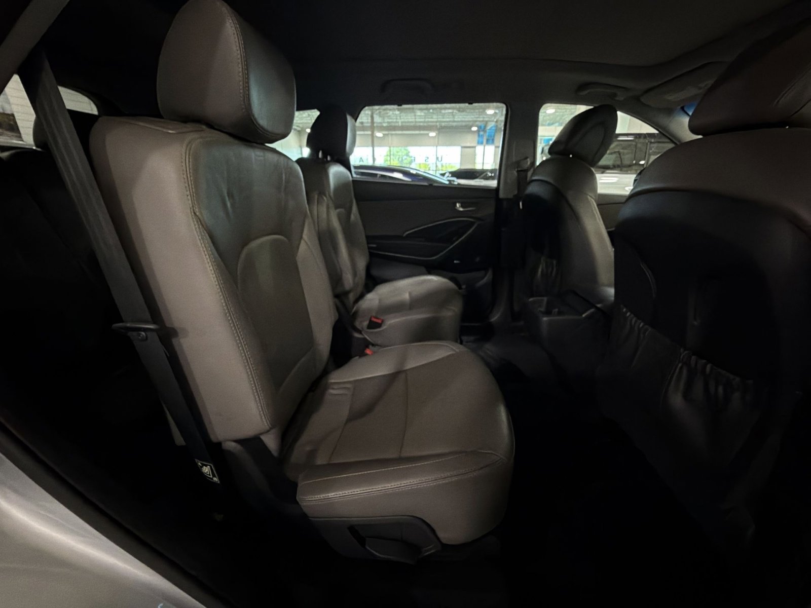 Used 2018 Hyundai Santa Fe Limited AWD/4WD image 34