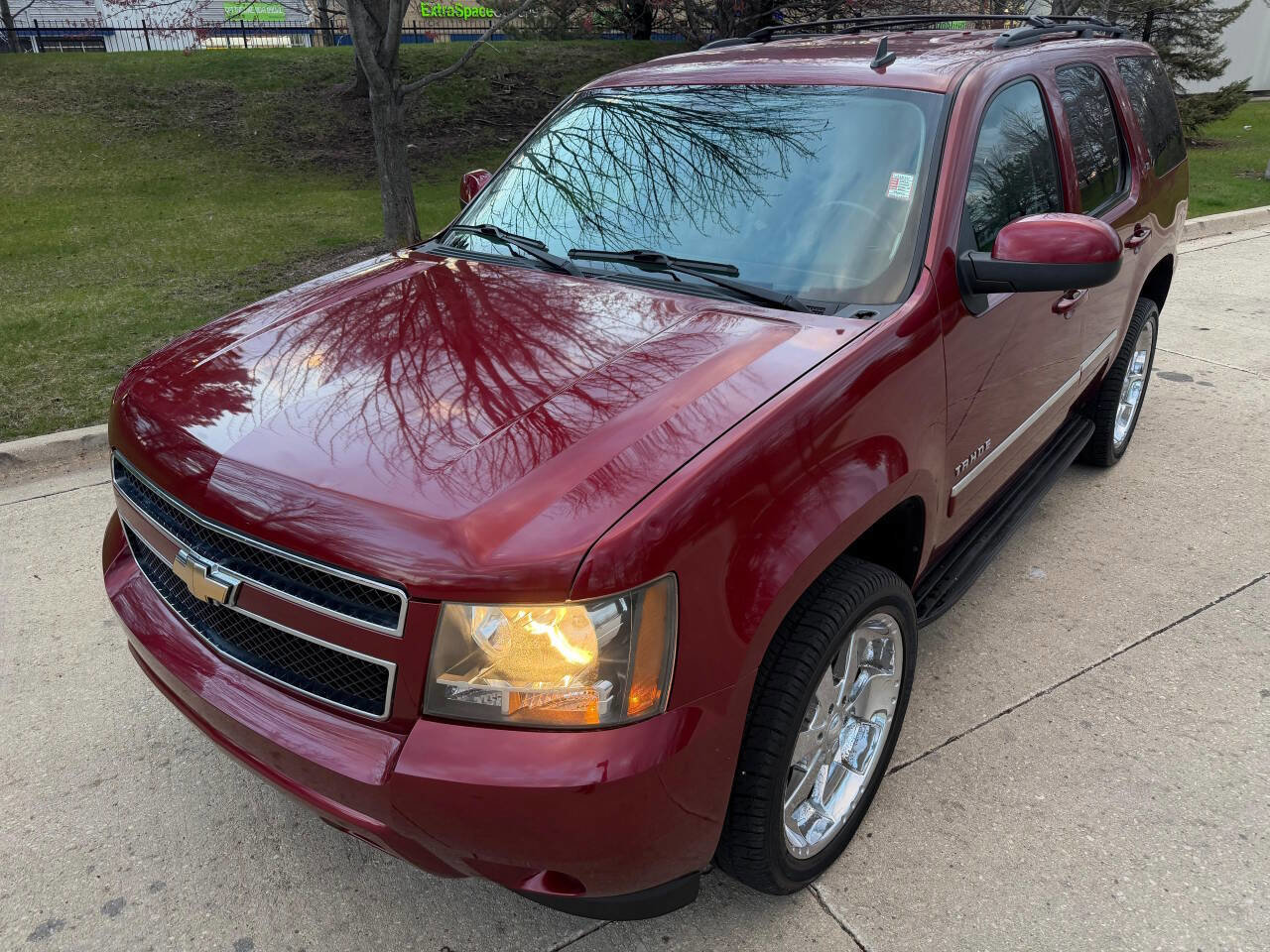 Used 2011 Chevrolet Tahoe LT image 17