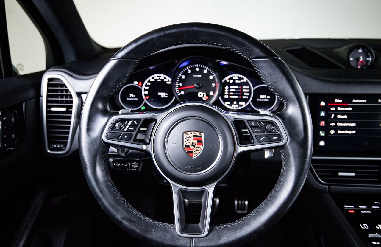 Certified 2023 Porsche Cayenne S Platinum image 26