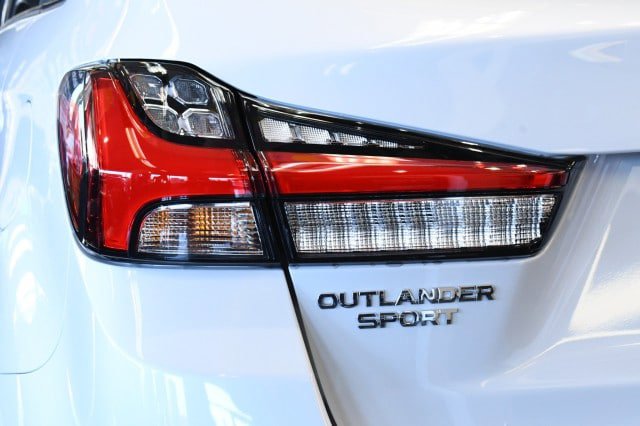 New 2026 Mitsubishi Outlander Sport LE AWD/4WD image 15
