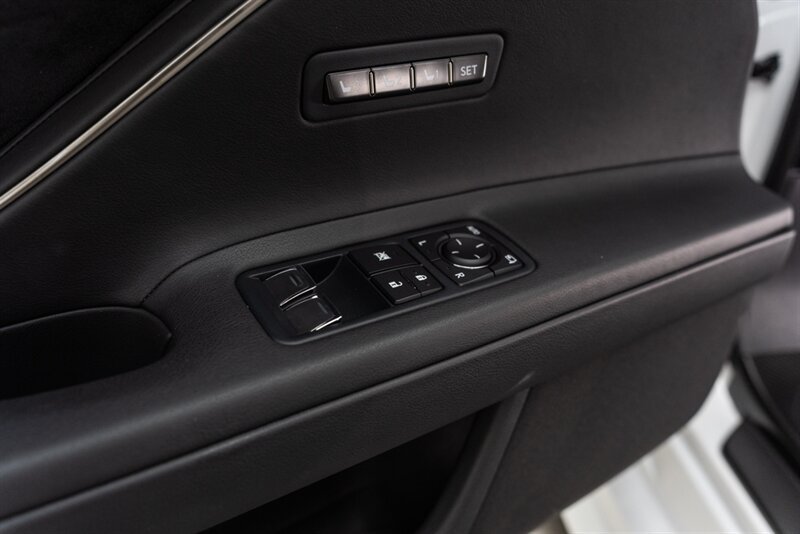 Used 2024 Lexus LC 500 Coupe w/ Bespoke Build Package RWD image 72