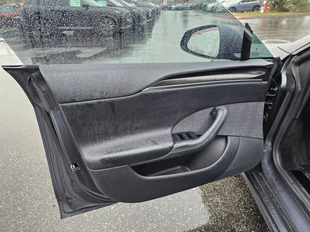 Used 2021 Tesla Model S Plaid image 23