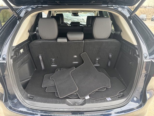 Used 2026 MAZDA CX-90 3.3 Turbo w/ Select Package image 17