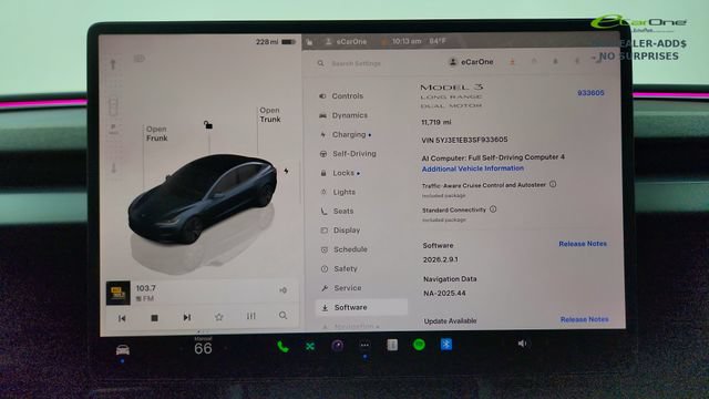 Used 2025 Tesla Model 3 Long Range AWD/4WD image 40