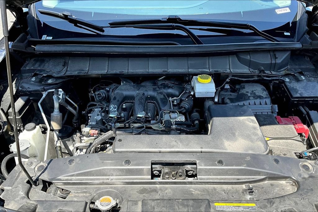 Used 2025 Nissan Pathfinder SV AWD/4WD image 31