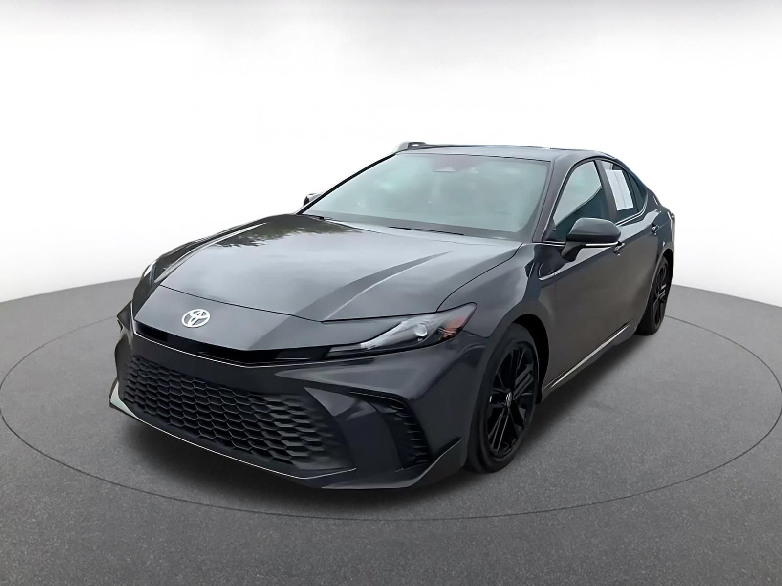 Used 2026 Toyota Camry SE FWD image 6