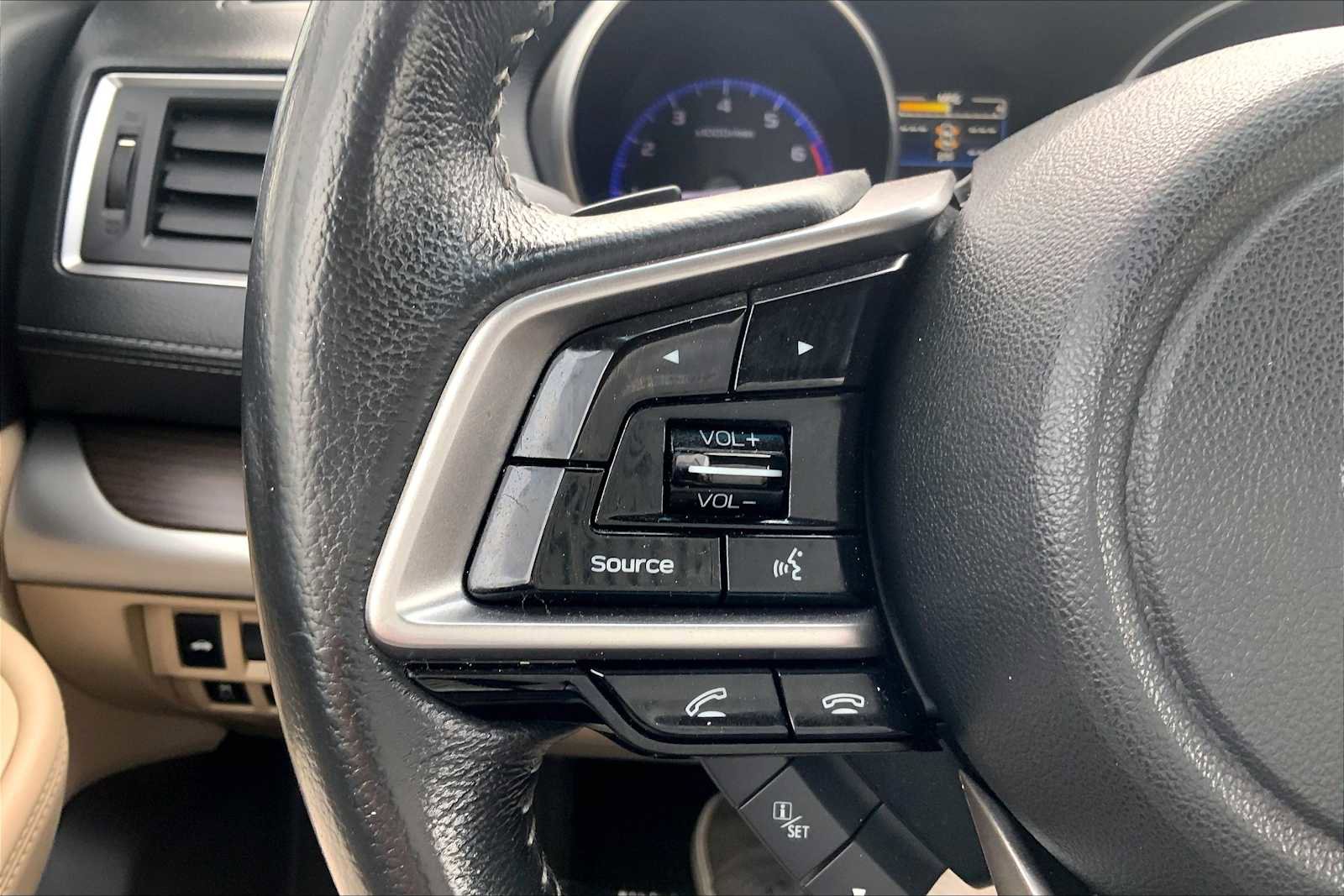 Used 2018 Subaru Legacy 2.5i Limited AWD/4WD image 23