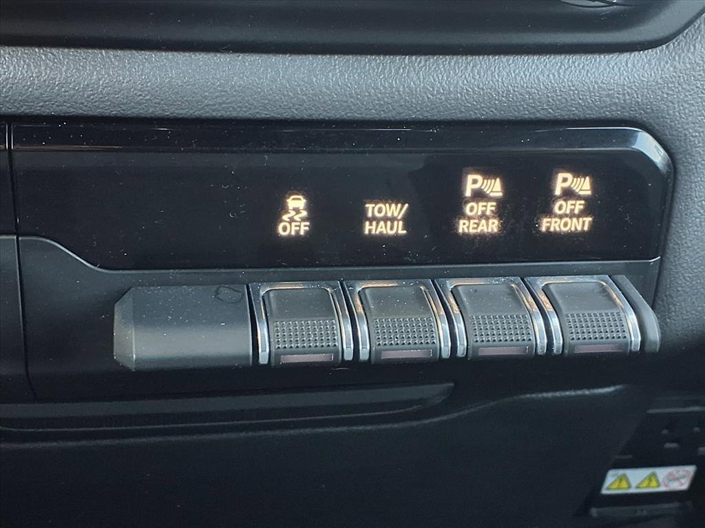 Used 2023 RAM 1500 Big Horn image 12