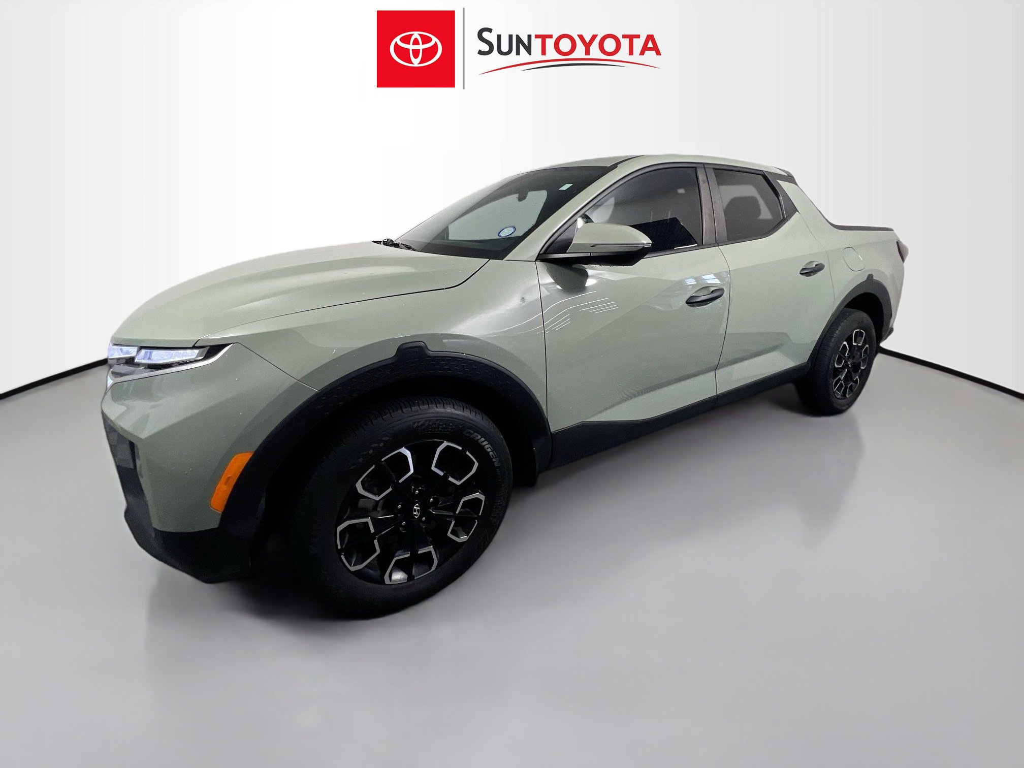 Used 2023 Hyundai Santa Cruz SEL image 9