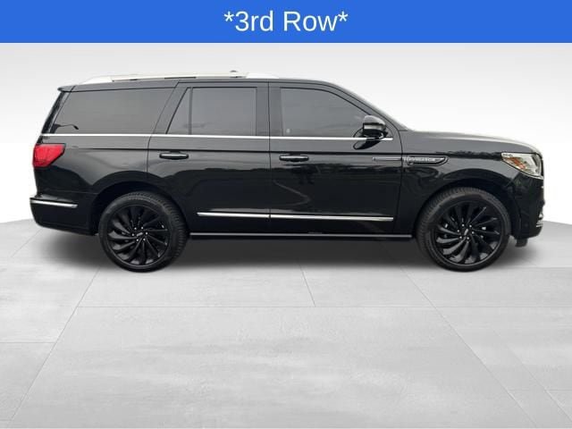 Certified 2021 Lincoln Navigator Reserve AWD/4WD image 2
