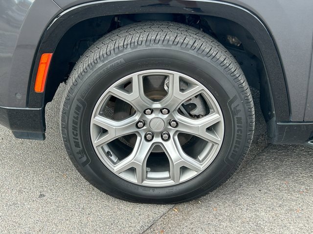 Used 2022 Jeep Wagoneer Series II image 12