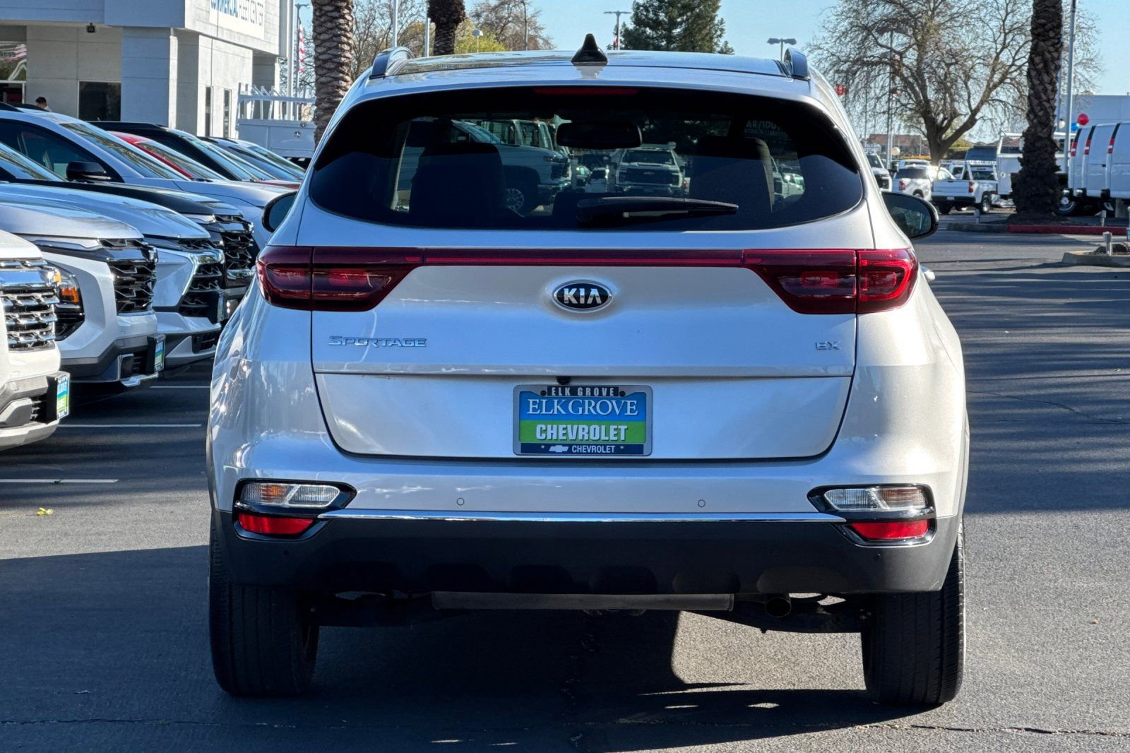 Used 2021 Kia Sportage EX w/ EX Technology Package FWD image 4