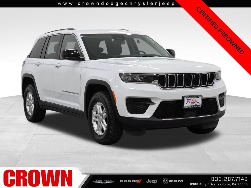 Used 2024 Jeep Grand Cherokee Laredo AWD/4WD image 1