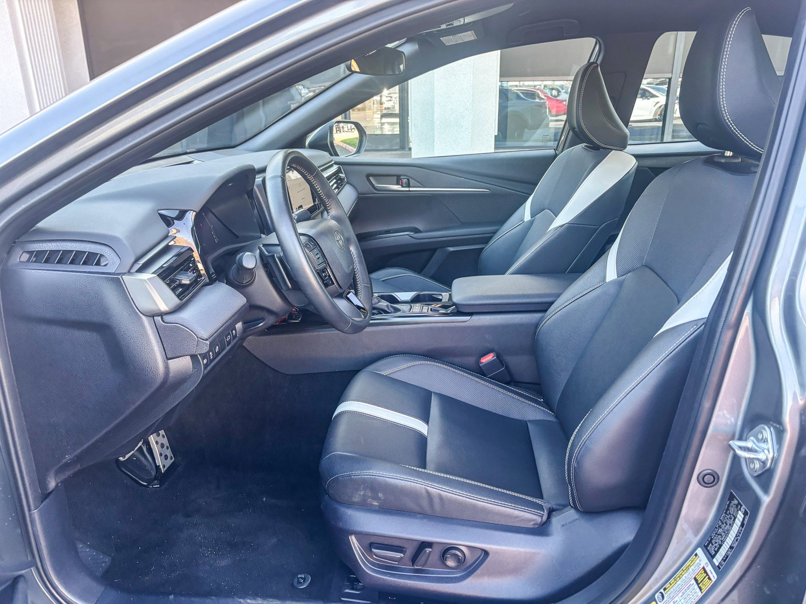 Certified 2025 Toyota Camry SE image 20