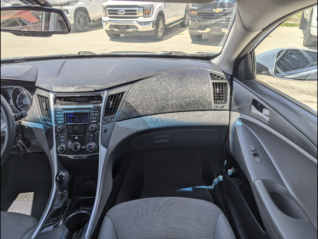 Used 2014 Hyundai Sonata GLS FWD image 4