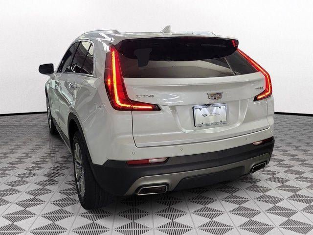 Certified 2023 Cadillac XT4 Premium Luxury FWD image 4
