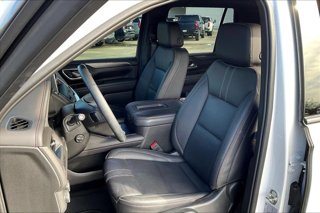 Used 2024 Chevrolet Tahoe RST w/ Luxury Package AWD/4WD image 23