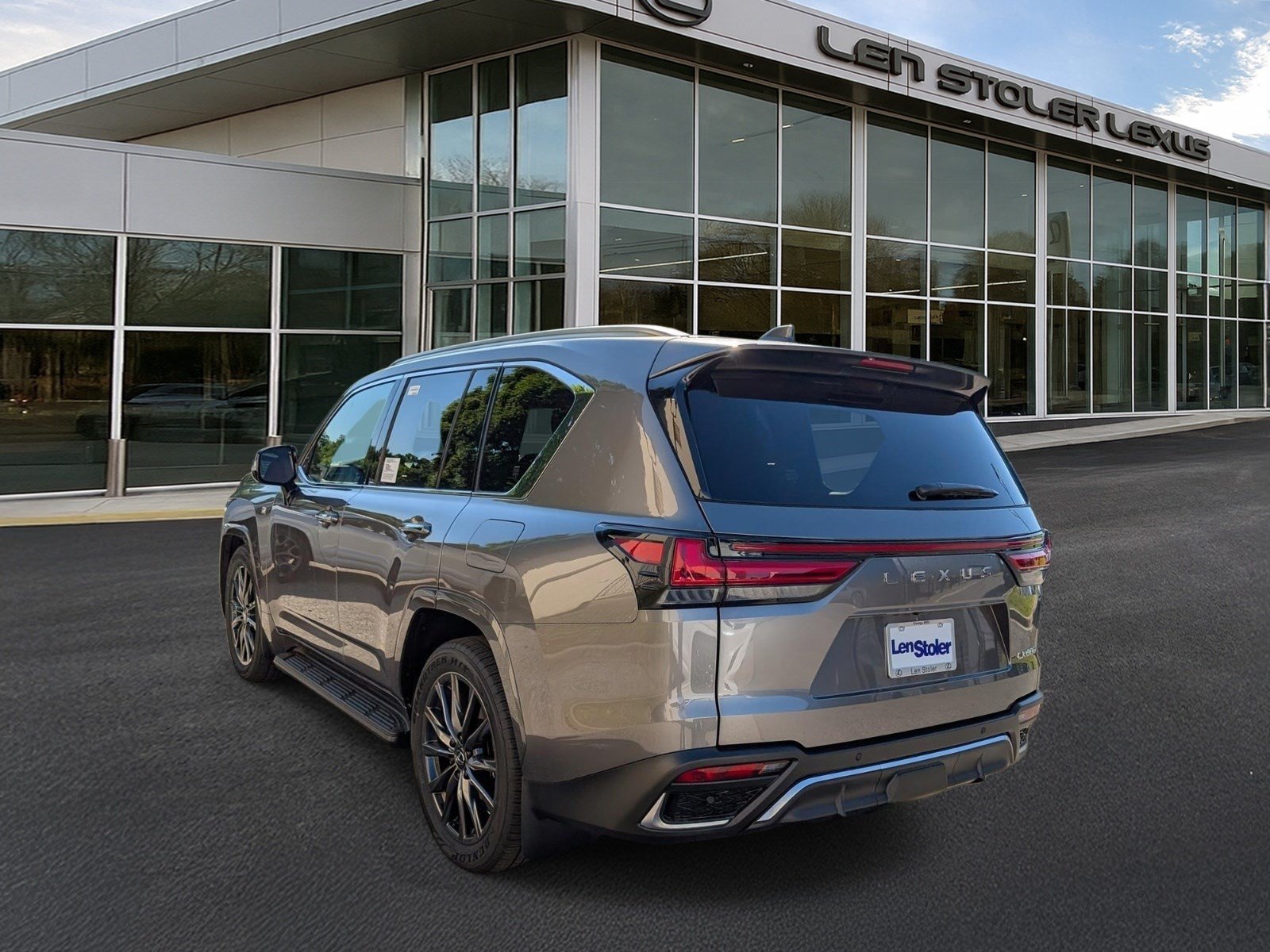 New 2026 Lexus LX 600 F Sport AWD/4WD image 3