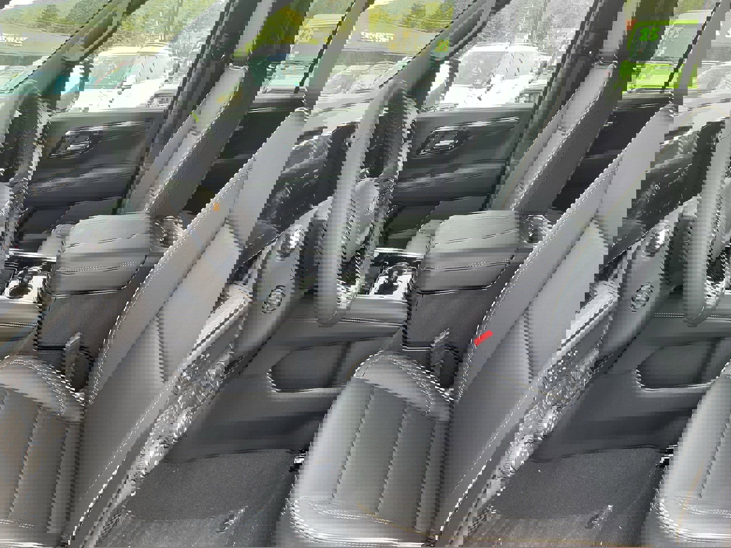 New 2026 Chevrolet Tahoe Premier image 11