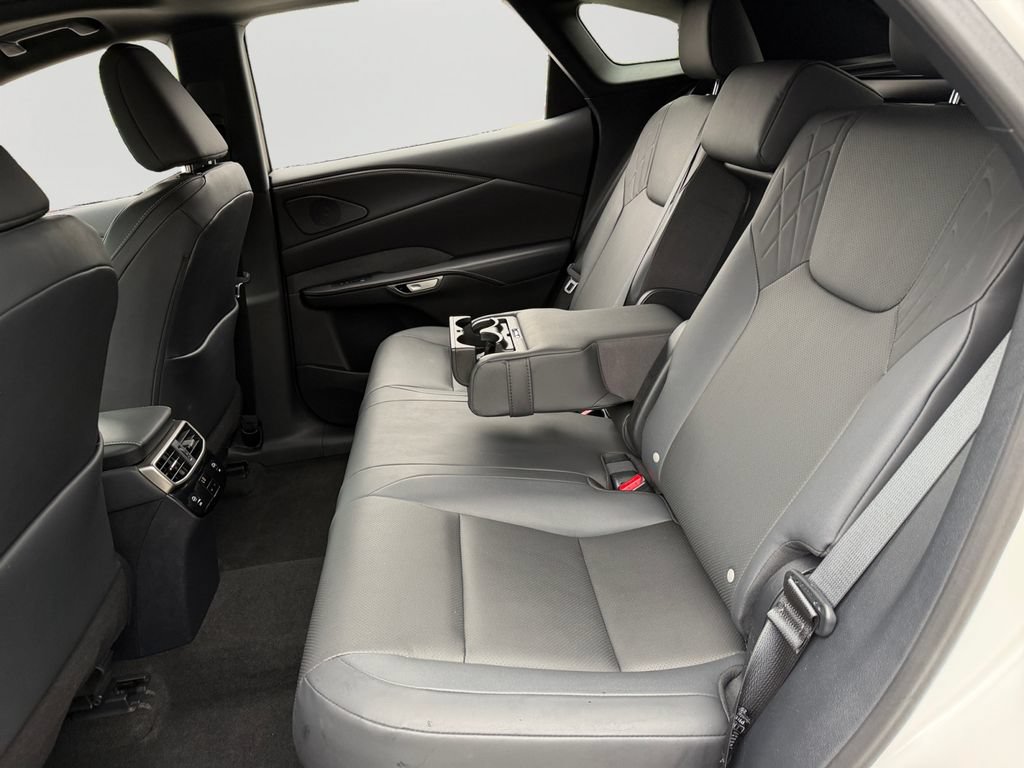 Used 2024 Lexus RX 350 Premium w/ Accessory Package (K3) AWD/4WD image 10