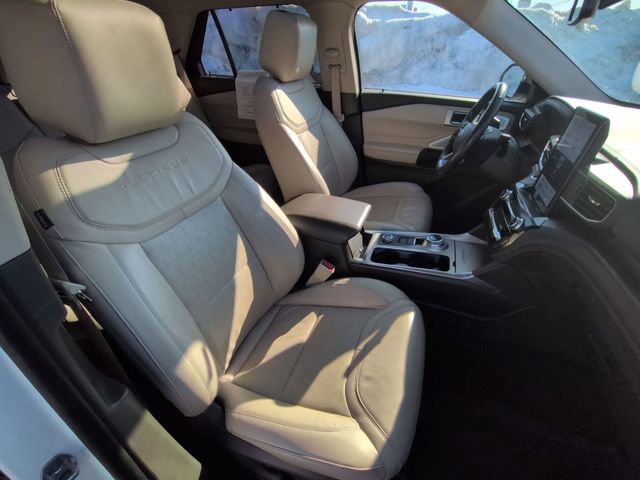 Used 2023 Ford Explorer Platinum w/ Technology Package image 22