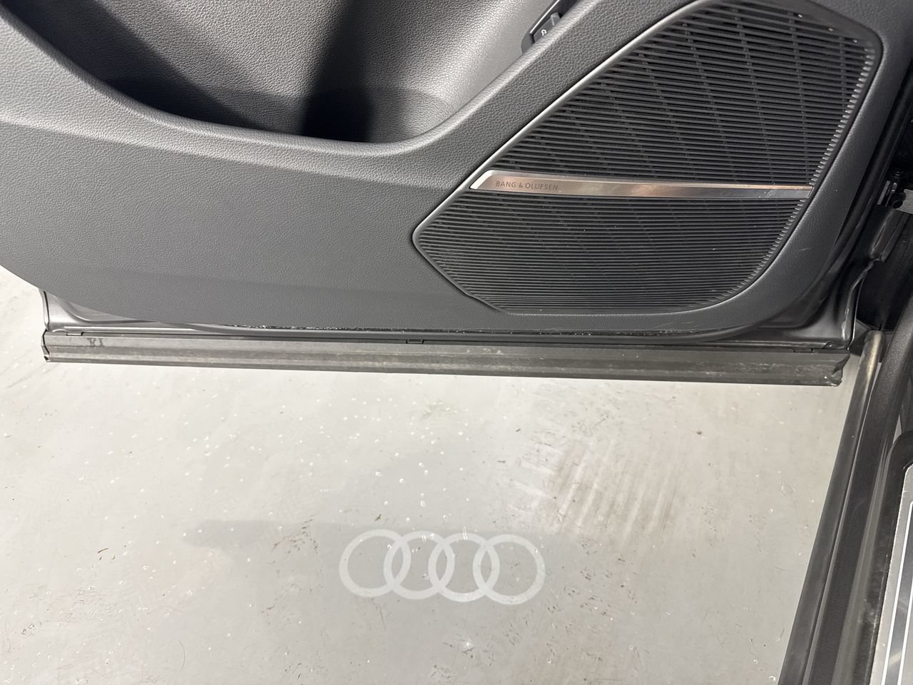 Used 2026 Audi Q7 3.0T Premium Plus w/ Premium Plus Package AWD/4WD image 11