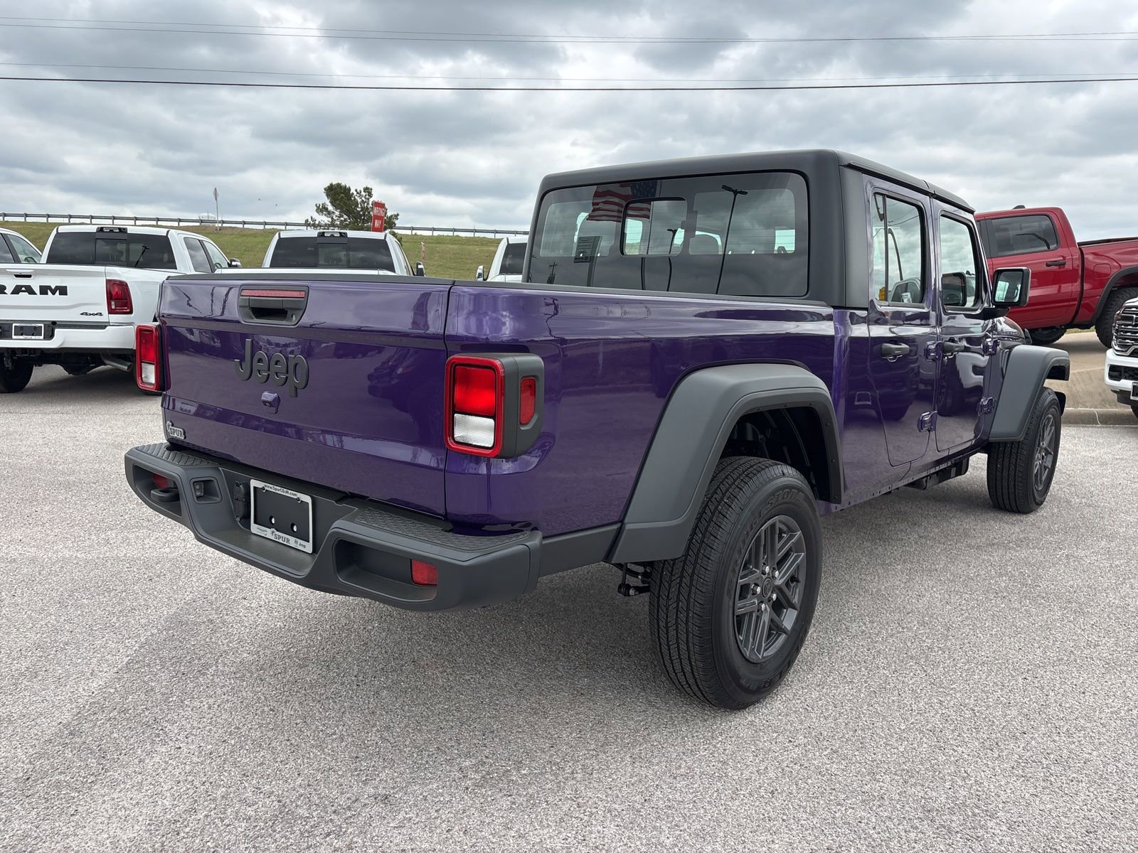 New 2026 Jeep Gladiator Sport image 6