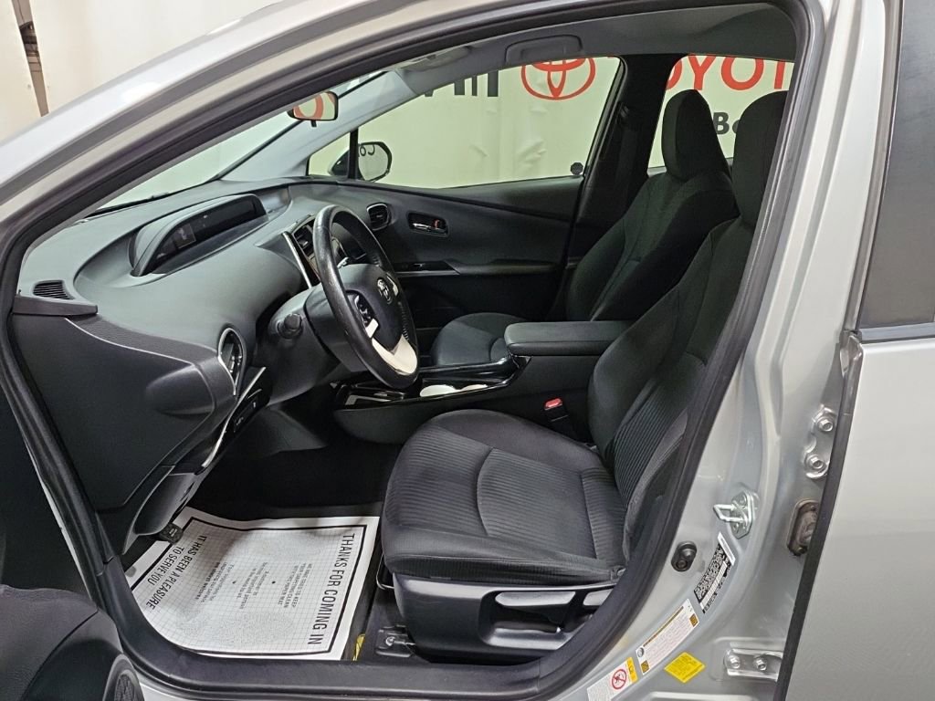 Used 2016 Toyota Prius Three FWD image 24