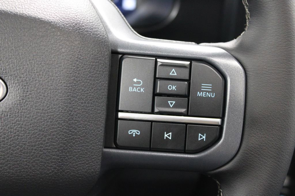 New 2026 Ford F250 Lariat w/ Black Appearance Package image 37