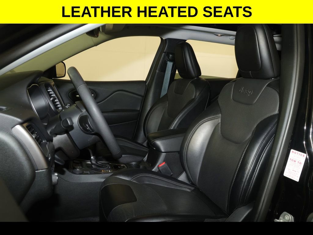 Used 2022 Jeep Cherokee Latitude Lux w/ Sun & Sound Group AWD/4WD image 4