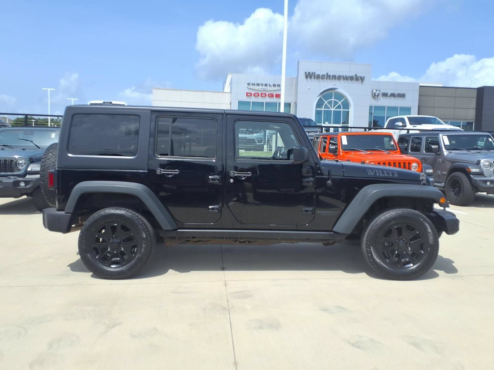 Used 2014 Jeep Wrangler Unlimited Sport AWD/4WD image 5