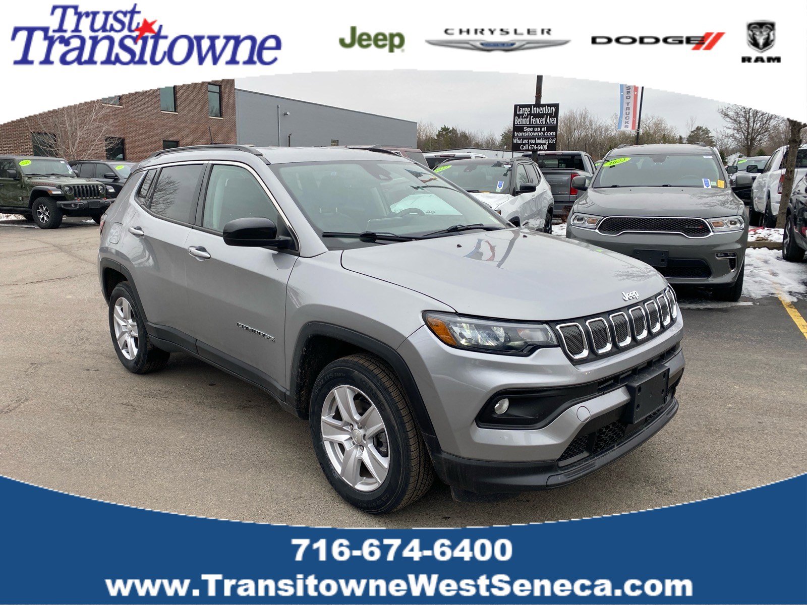 Used 2022 Jeep Compass Latitude w/ Convenience Group image 1
