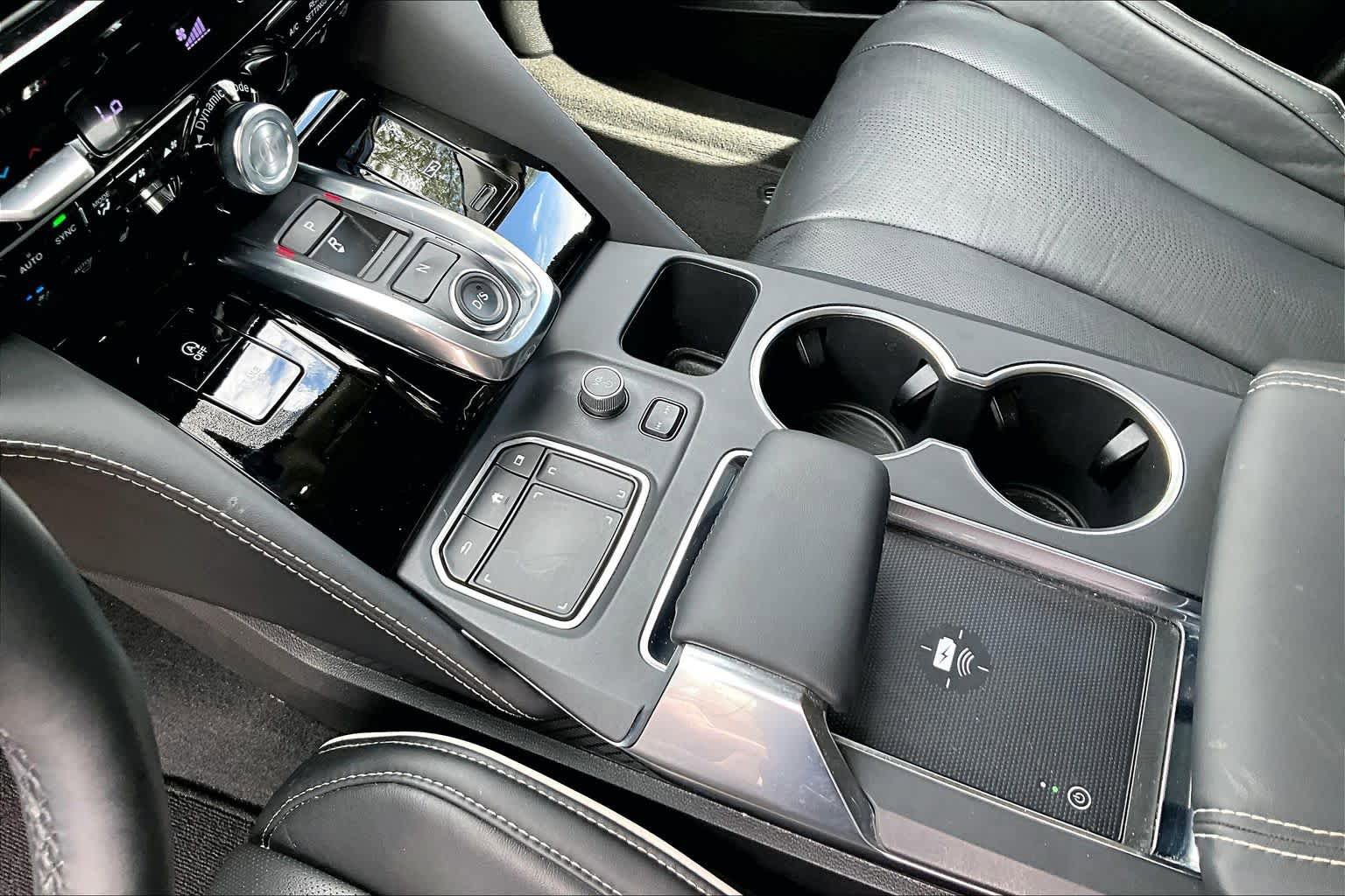 Used 2022 Acura MDX SH-AWD w/ Advance Package image 17