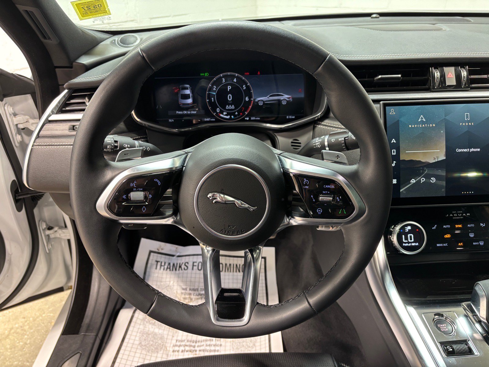 Used 2024 Jaguar XF R-Dynamic SE AWD/4WD image 19