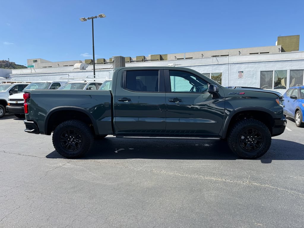 Used 2026 Chevrolet Silverado 1500 ZR2 AWD/4WD image 6