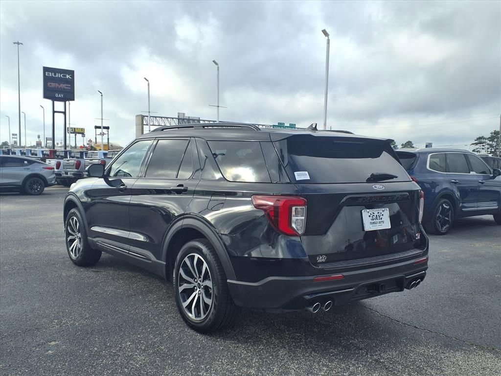 Used 2020 Ford Explorer ST w/ Premium Technology Package image 2