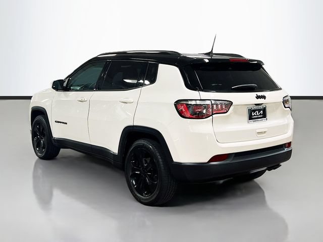 Used 2019 Jeep Compass Latitude FWD image 5