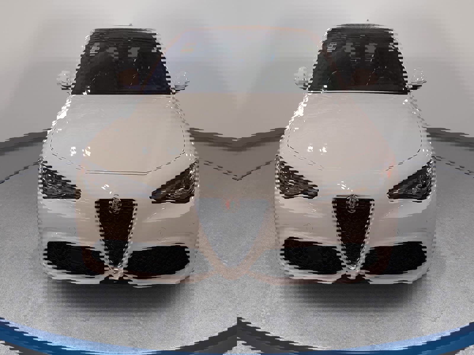 Used 2023 Alfa Romeo Giulia Ti w/ Active Assist Plus Package RWD image 2