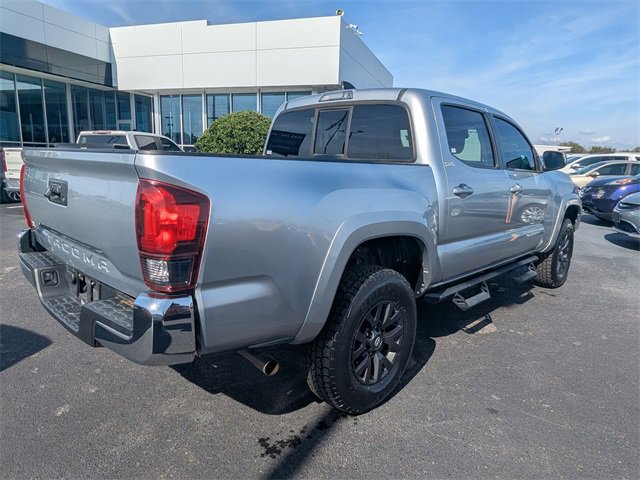 Used 2022 Toyota Tacoma SR5 image 4
