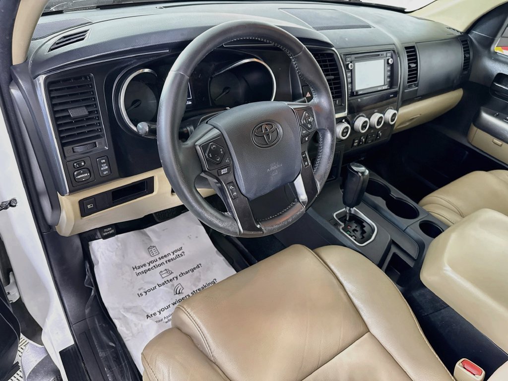 Used 2018 Toyota Sequoia SR5 w/ Premium Package AWD/4WD image 19