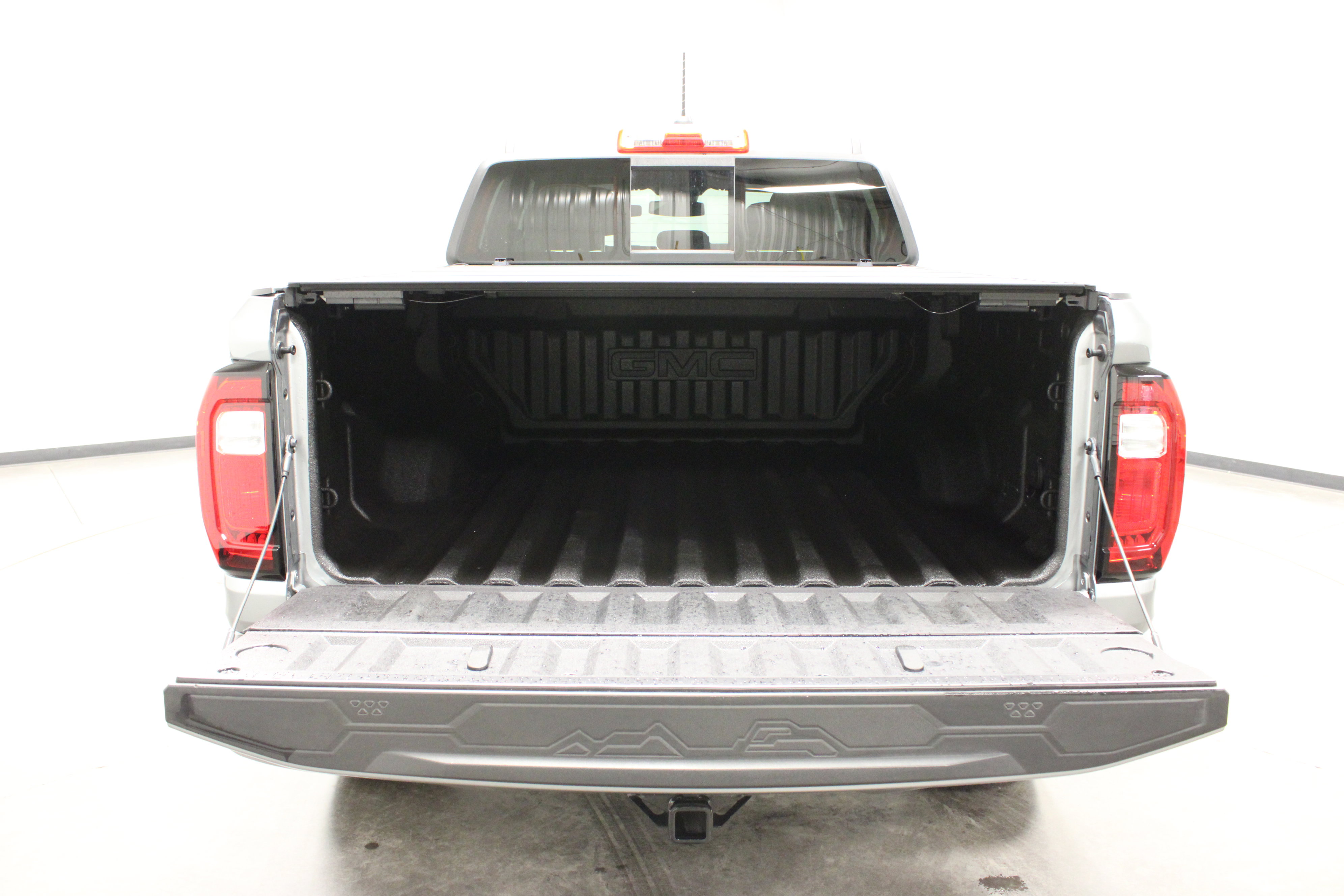 Used 2023 GMC Canyon AT4 w/ LPO, Skid Plate Package image 14
