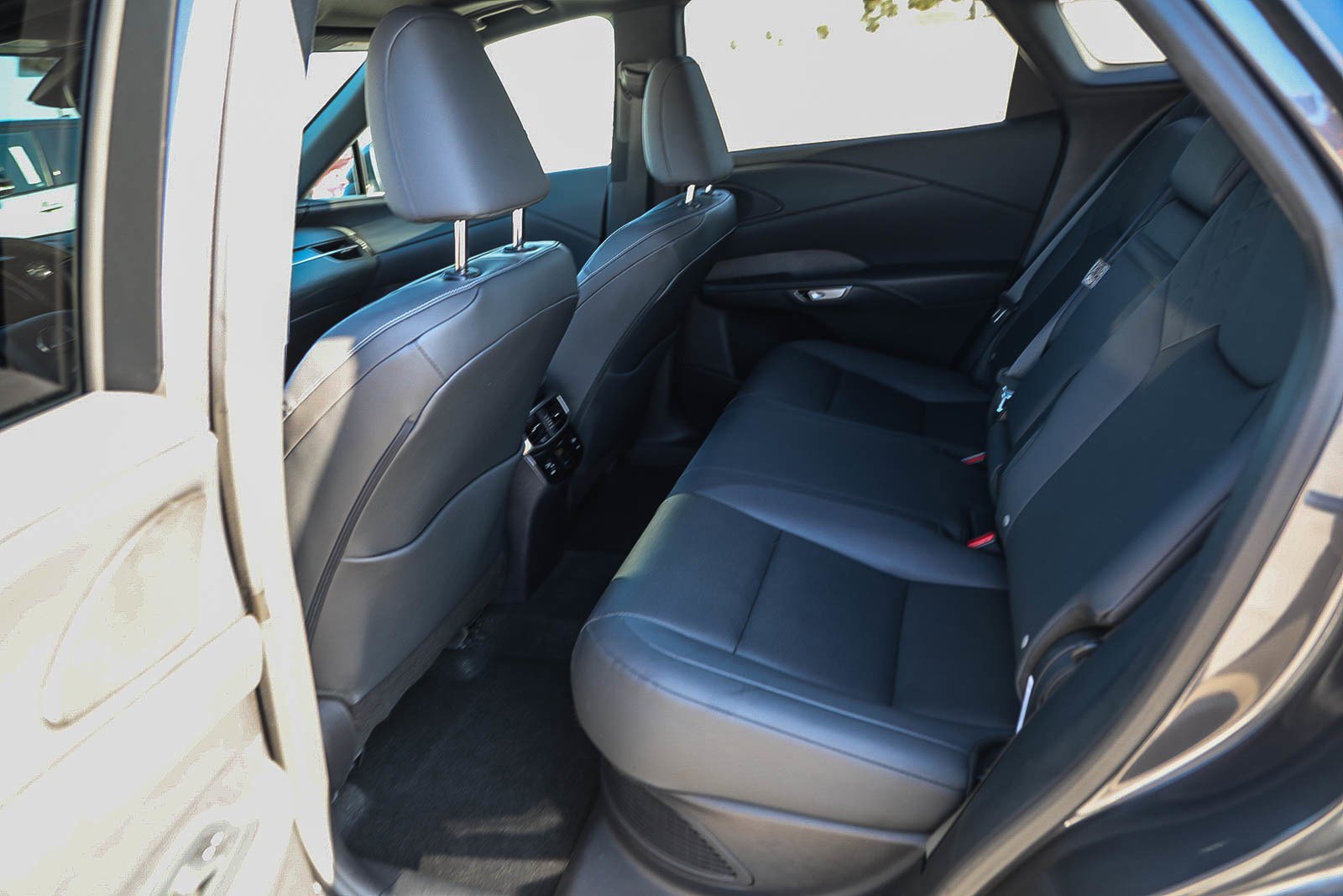 Certified 2024 Lexus RX 350h image 18