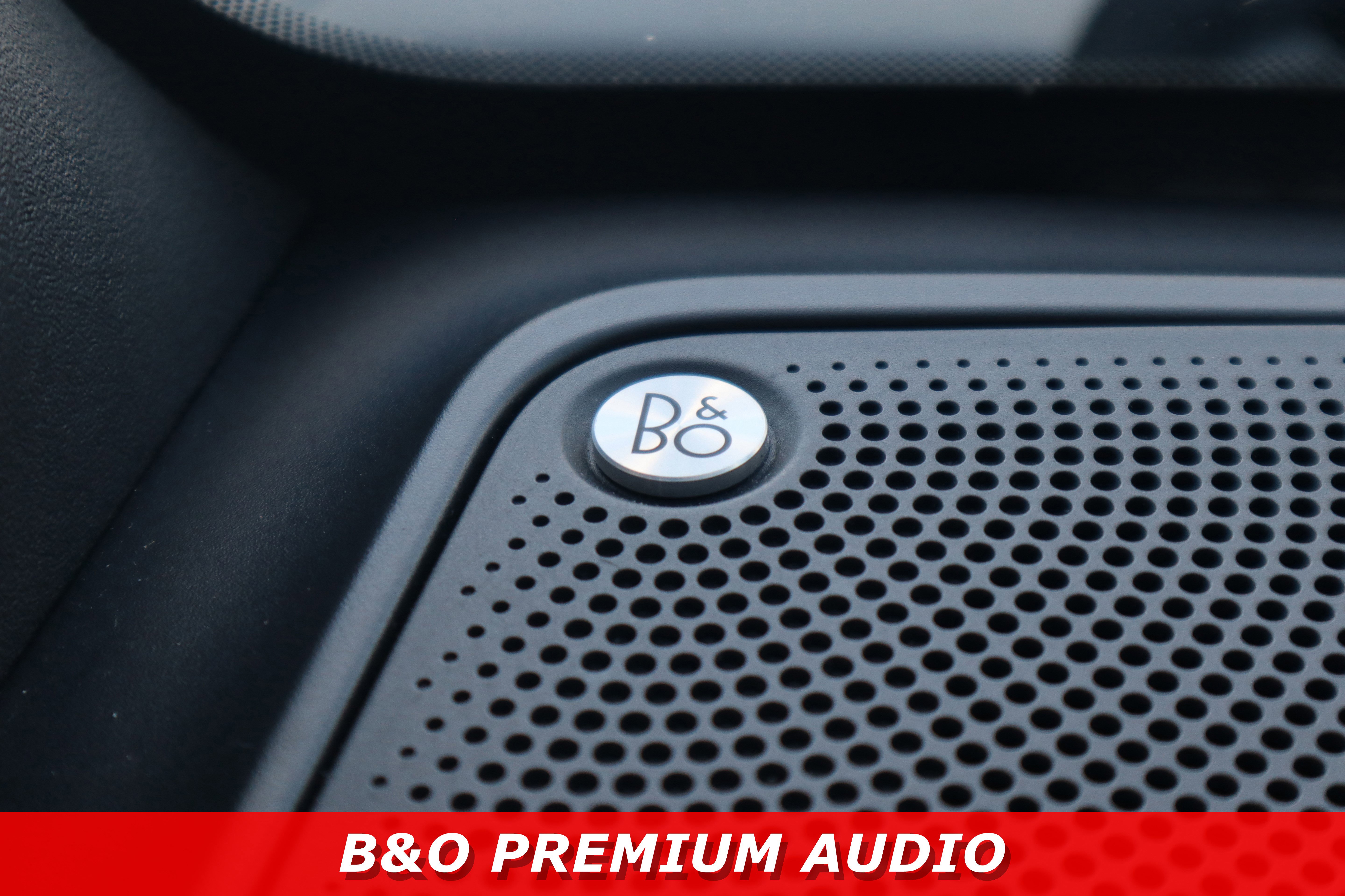 Used 2023 Ford Bronco Badlands image 27