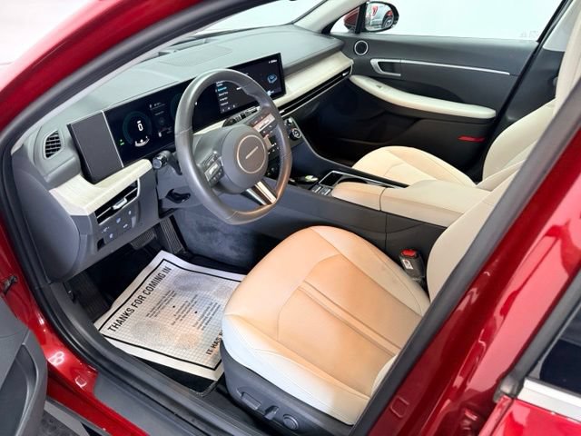 Used 2025 Hyundai Sonata SEL FWD image 17