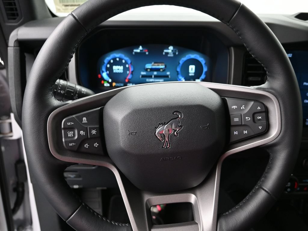 New 2025 Ford Bronco Badlands AWD/4WD image 14