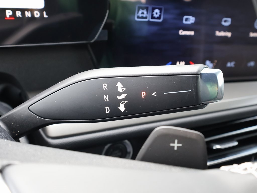 New 2026 Chevrolet Traverse LT image 17